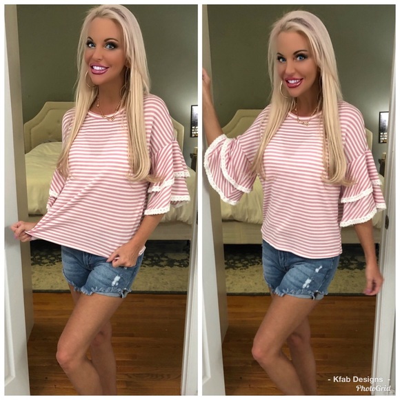 💝LAST 1! Blush Tiered Ruffle Striped Top! - Picture 2 of 3